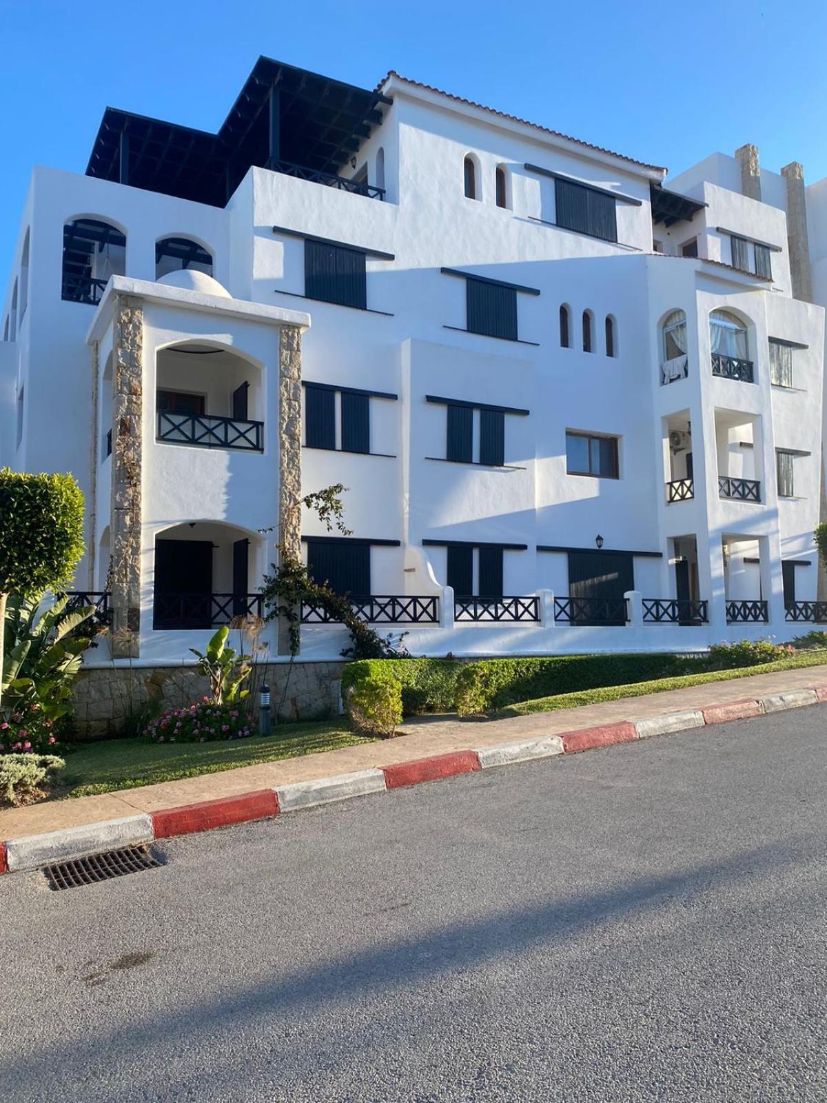 Appartement En Residence Lilacs Garden Avec Clim Et Wifi Cabo Negro Ngoại thất bức ảnh