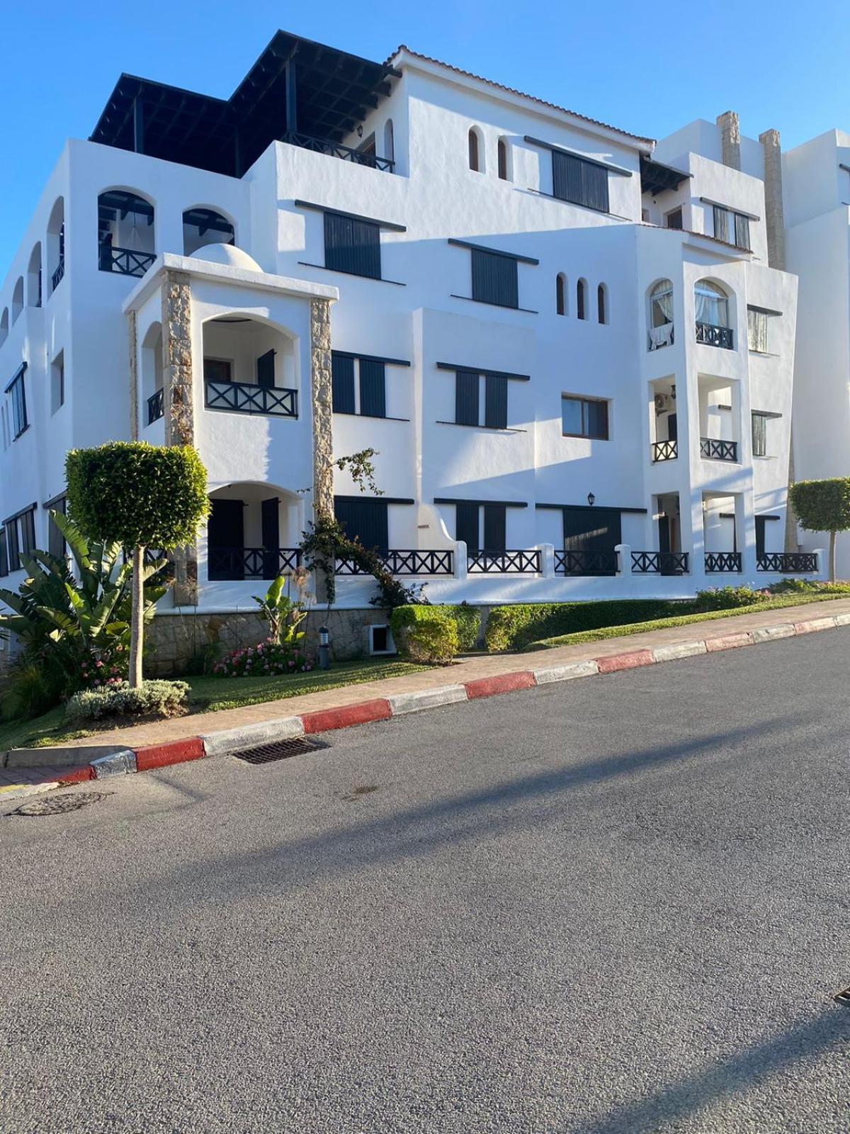 Appartement En Residence Lilacs Garden Avec Clim Et Wifi Cabo Negro Ngoại thất bức ảnh